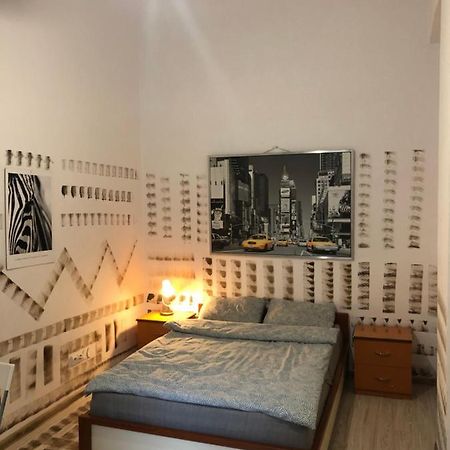 Pokoj Sali 2 Cracovie Extérieur photo